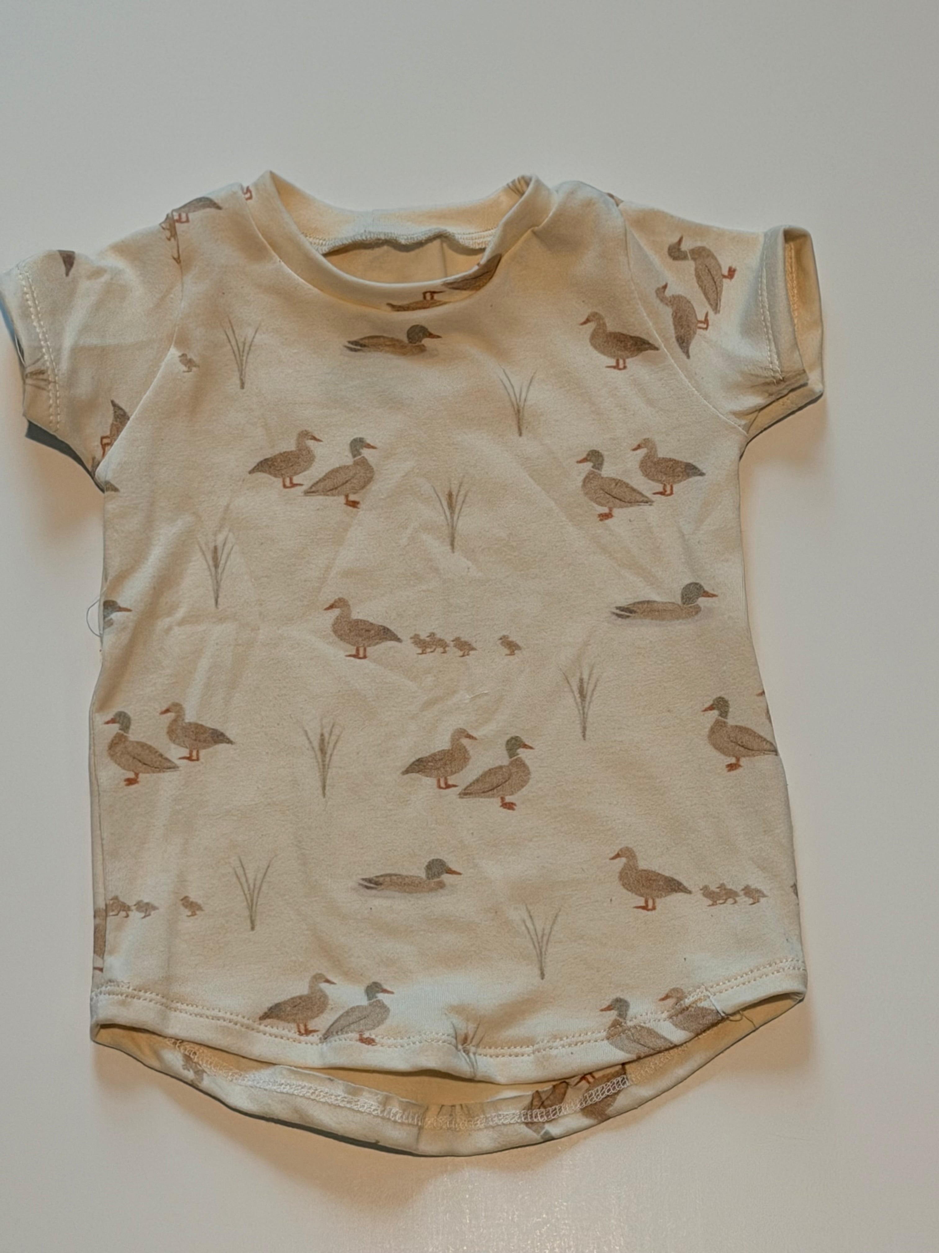 Curved Hem Tee - Ducks